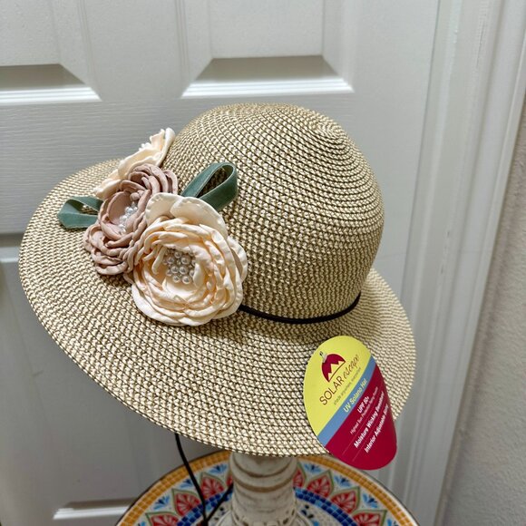 Elegant Women's Tweed Sun Hat With Satin Flowers And Pearls Special Event (NEW) - Picture 7 of 14
